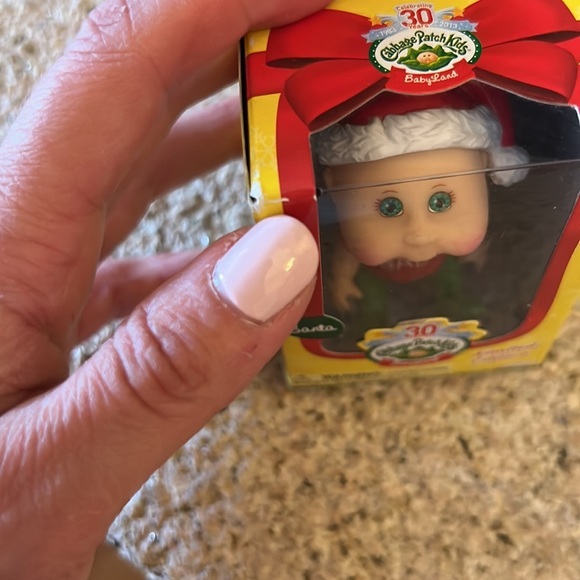 New in Box Cabbage Patch Santa Mini Doll 2013 Edition! 🎅🏻 - Picture 5 of 5